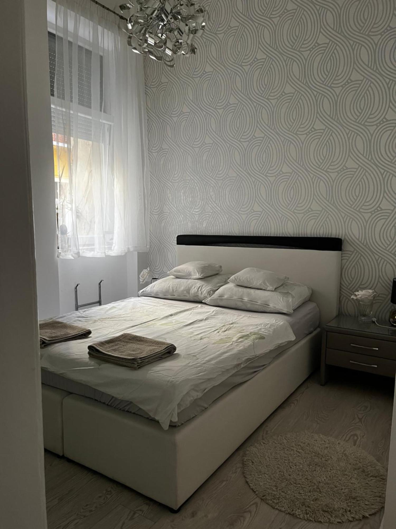 Apartment White Luxury Budapest